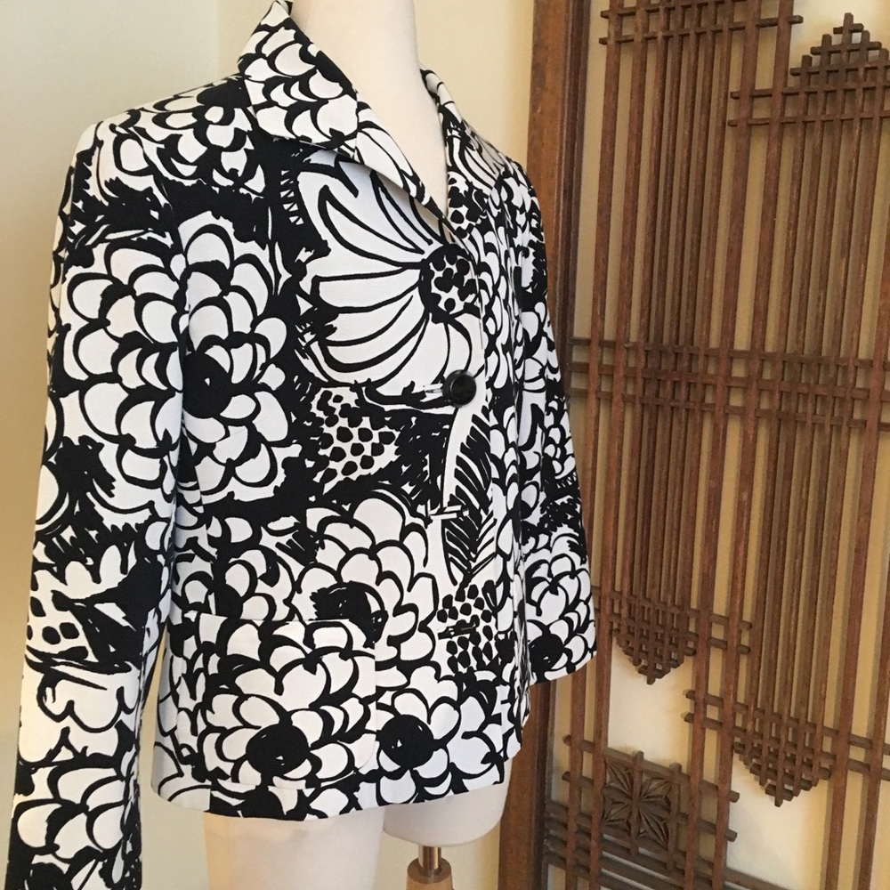 Lafayette 148 Black/White Floral Jacket, 10